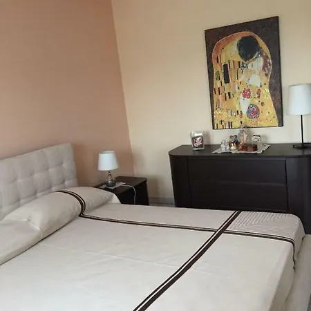 Casa Vacanze Rosa بيت للعطل